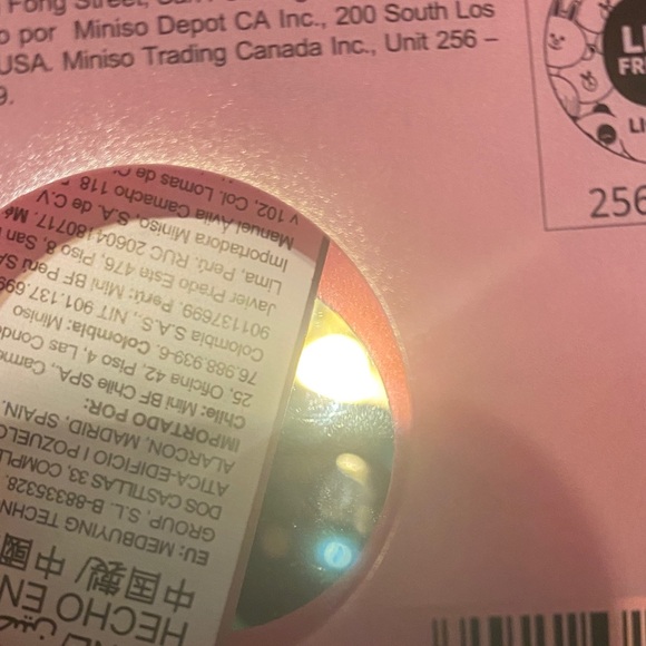 BT21 Mang Compact Mirror Keychain - Picture 6 of 7